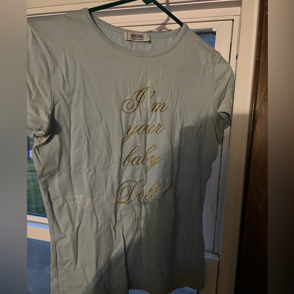 Moschino authentic t shirt